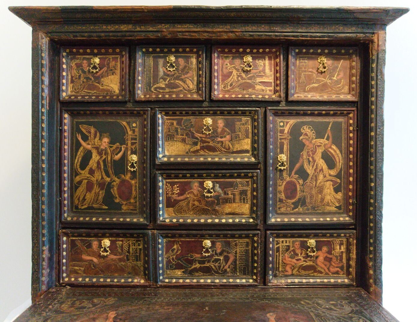 Monetiera rivestita con cuoio dipinto ad olio, periodo rinascimentale. Collezione privata. Dopo il restauro. ©️ MC - Mammoliti Camilla, 2022